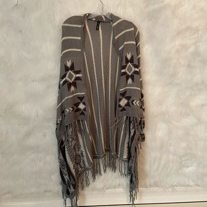 Pattern sweater cardigan